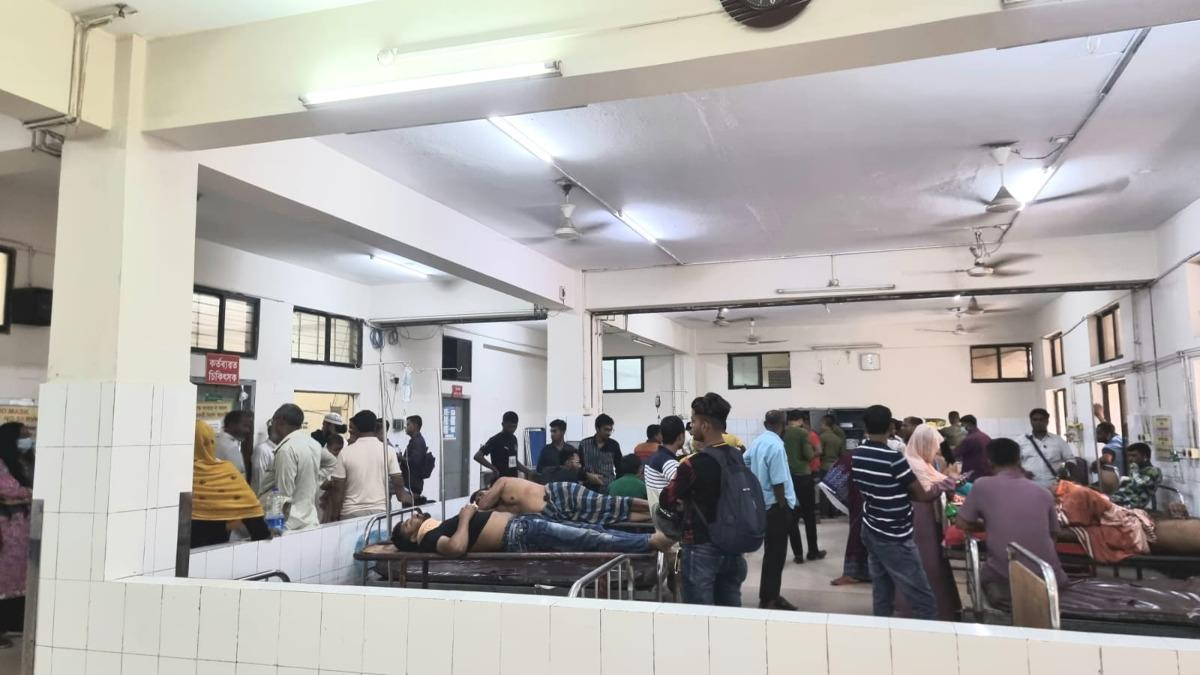 ঈদের দিন পঙ্গু হাসপাতালে মোটরসাইকেল দুর্ঘটনায় আহতদের ভিড়