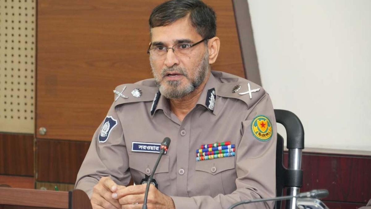 মূল সড়কে ব্যাটারিচালিত রিকশা নয়