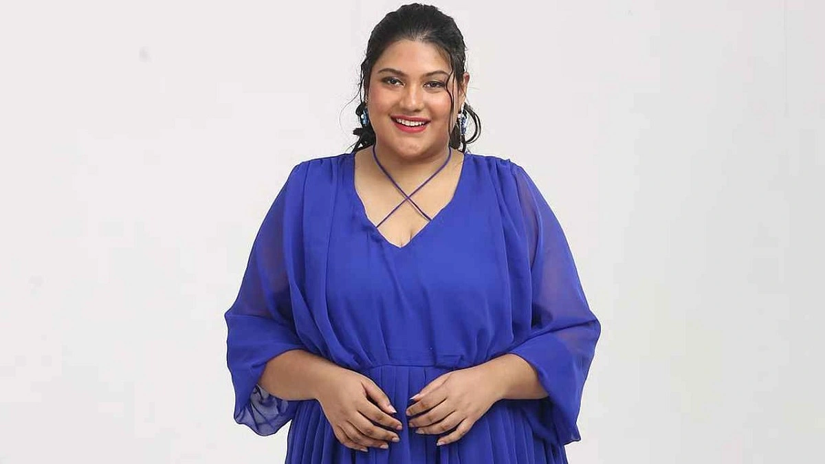 কারিনা কায়সারকে এয়ার অ্যাম্বুলেন্সে নেওয়া হচ্ছে চেন্নাইয়ে