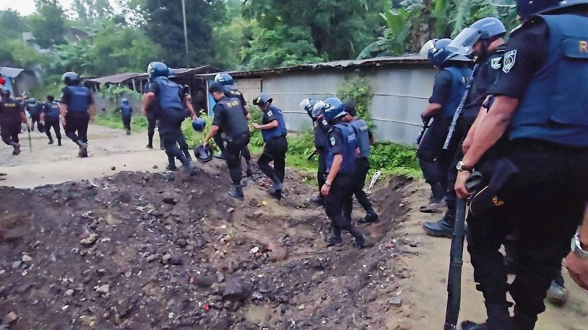 যৌথবাহিনীর ক্যাম্পে হামলা: ইয়াসিনকে প্রধান আসামি করে মামলা