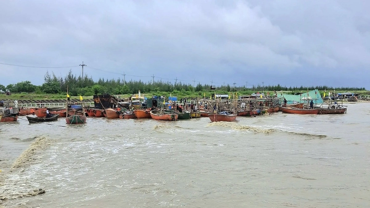 খেলা শেষে সাগরে গোসল, স্রোতের টানে প্রাণ গেল স্কুলছাত্রের