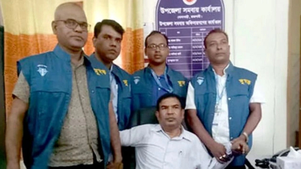 ঘুষ মামলায় সাবেক সমবায় কর্মকর্তার পাঁচ বছরের কারাদণ্ড