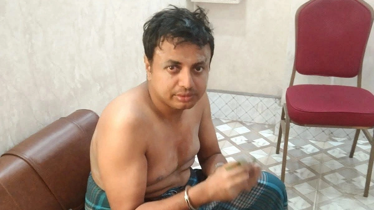 দা দিয়ে মায়ের মাথায় ছেলের কোপ, অতঃপর...
