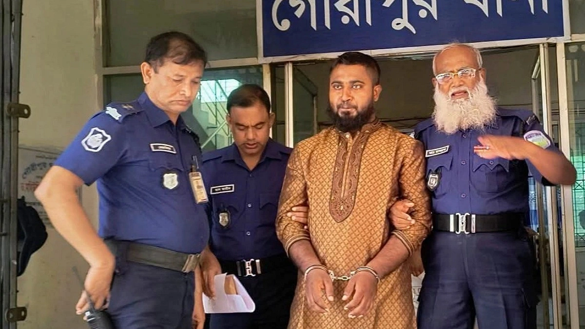গৌরীপুরে সাবেক স্বেচ্ছাসেবক লীগ নেতা গ্রেপ্তার