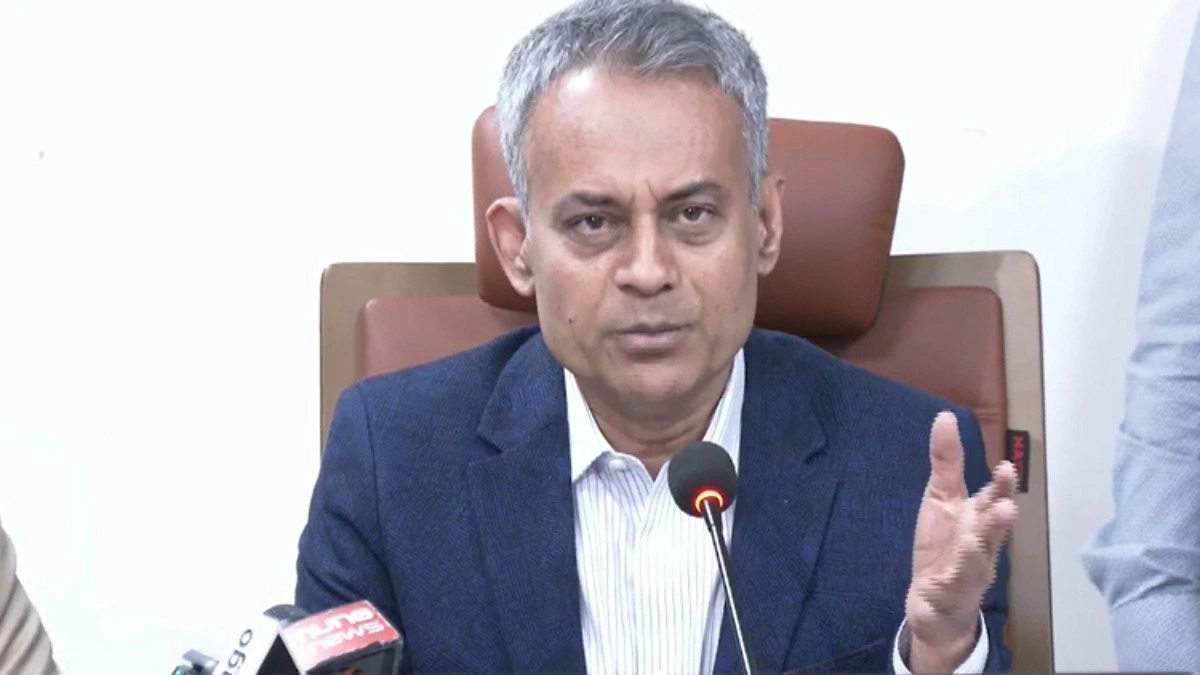 মেট্রোরেলে শিক্ষার্থীদেরও কার্ড দেওয়ার পরিকল্পনা রয়েছে সরকারের