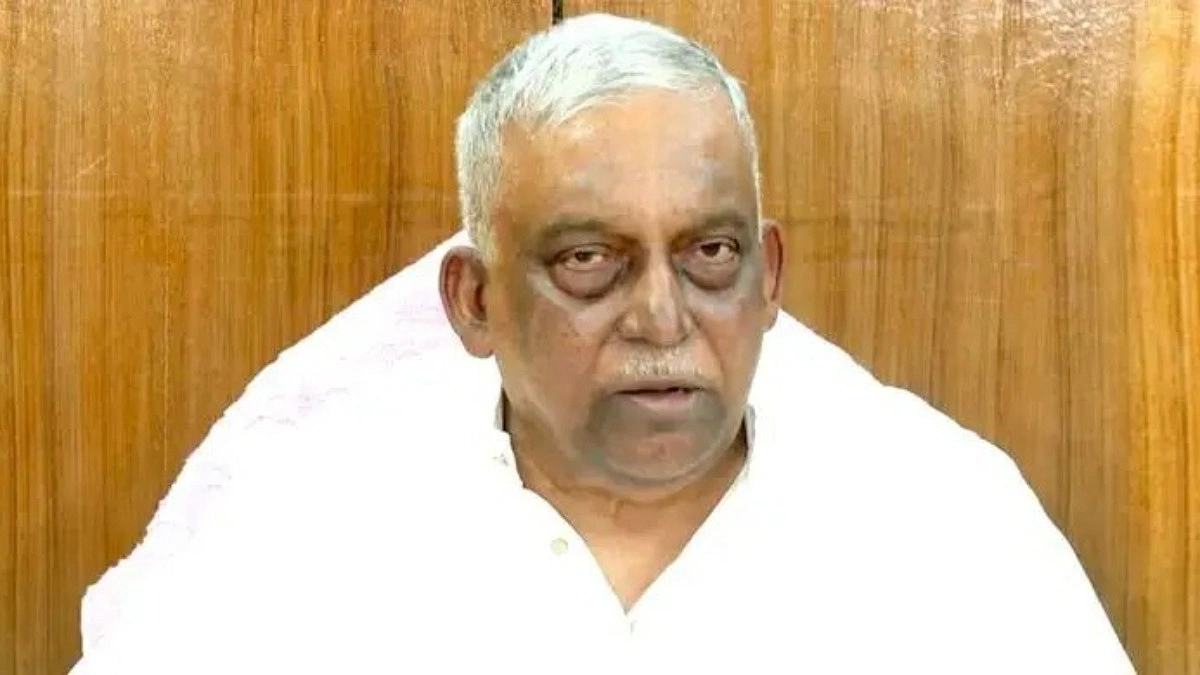 দুদকের মামলায় সাবেক স্বরাষ্ট্রমন্ত্রী কামালসহ ৪ জনের বিরুদ্ধে শুনানি হয়নি
