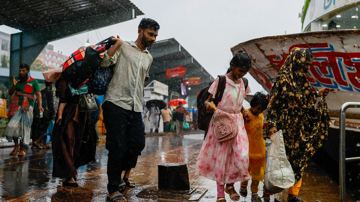 ঈদ সবার জন্য ঘরে ফেরার নয়
