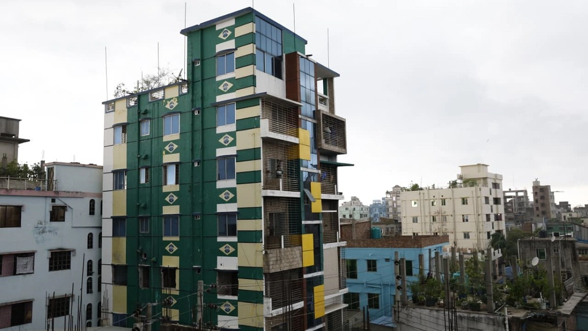 ব্রাজিলবাড়ি এখন পোড়োবাড়ি