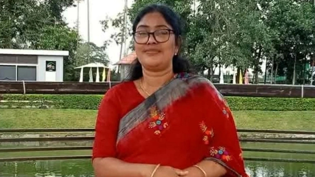 সালিশ করতে থানায় গিয়ে হত্যা মামলায় গ্রেপ্তার আওয়ামী লীগ নেত্রী জাহানারা