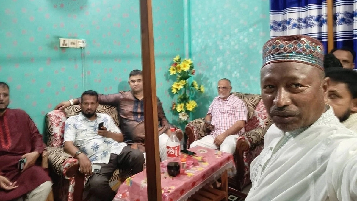ছাত্রলীগ নেতার বউভাতে একই ফ্রেমে আ. লীগ–বিএনপি নেতারা