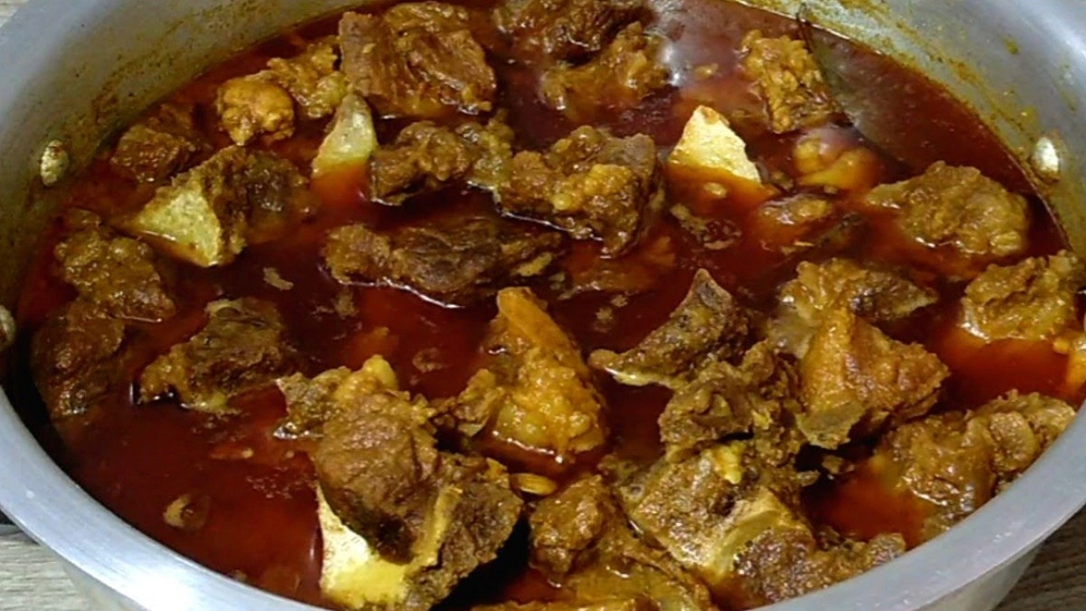 কোরবানির ঈদে সুস্থ থাকতে দিনে কী পরিমাণ মাংস খাবেন?
