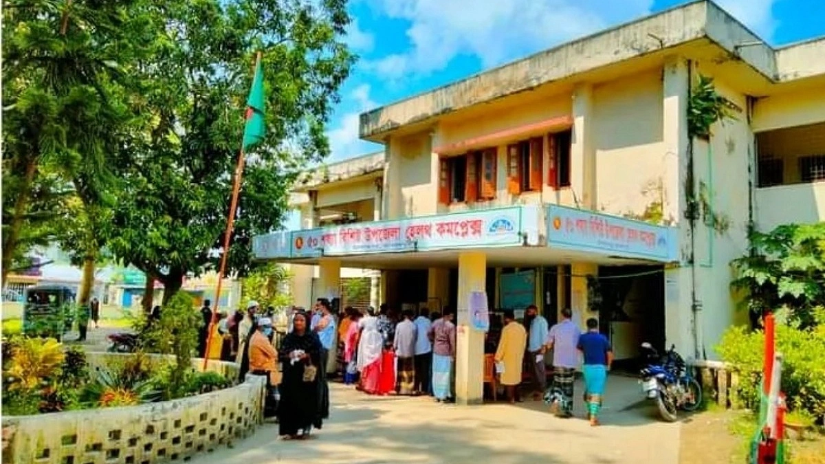ইসলামপুরে পশু কোরবানি দিতে গিয়ে ইমামসহ আহত ১৬