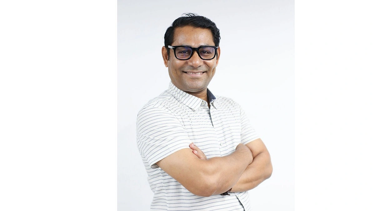‘হানিমুন পিরিয়ডেই’ এদের সামলান মাননীয় প্রধানমন্ত্রী
