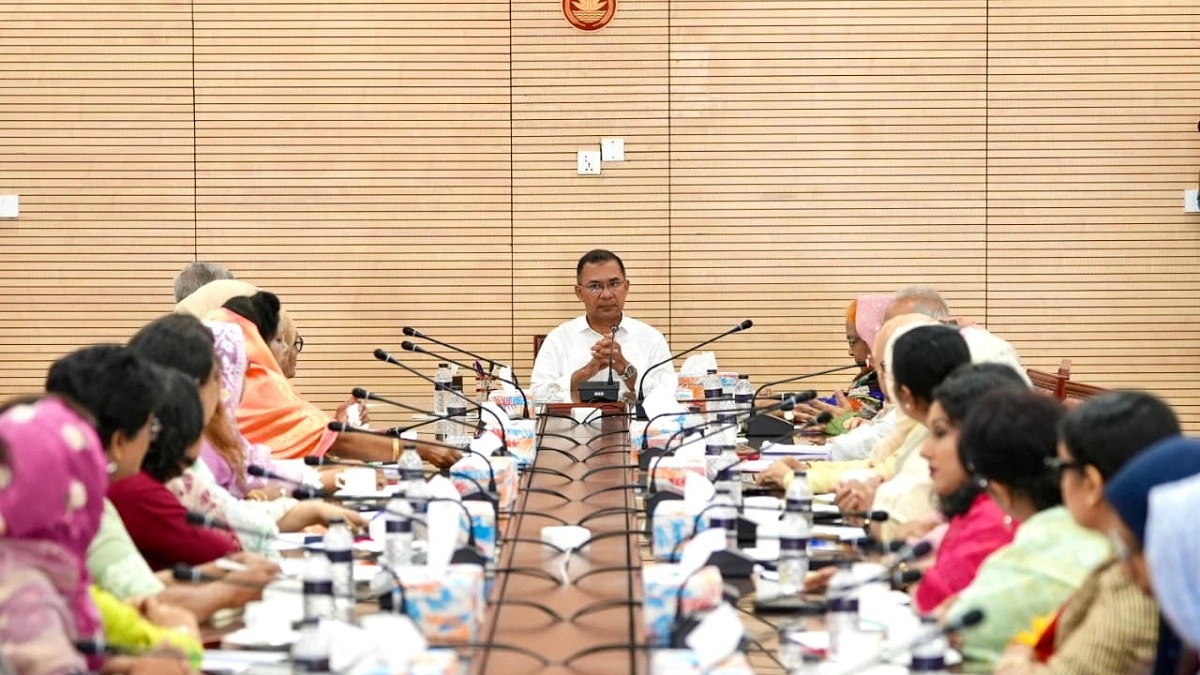 দলীয় সংসদ সদস্যদের সঙ্গে সমন্বয় করে কাজ করার নির্দেশনা প্রধানমন্ত্রীর