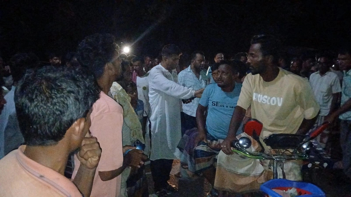 ভ্যান চুরির অভিযোগে পিটিয়ে হত্যা