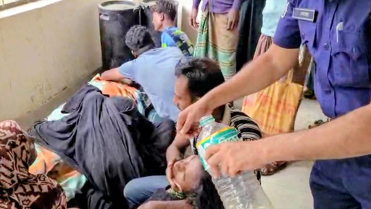 ‘পাওনা টাকা চাওয়ায়’ হামলা, ছেলের বাঁচাতে গিয়ে নিহত বাবা