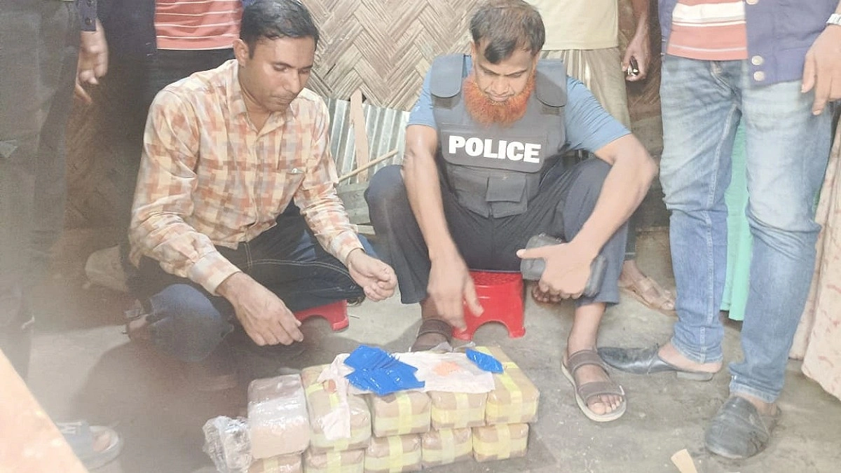 রান্নাঘরে মিলল ১ লাখ ইয়াবা