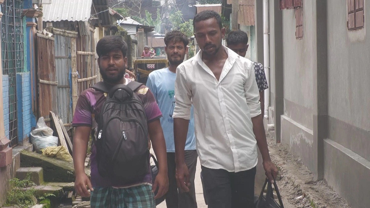 সৈয়দপুরের কসাইরা যাচ্ছেন ঢাকায়