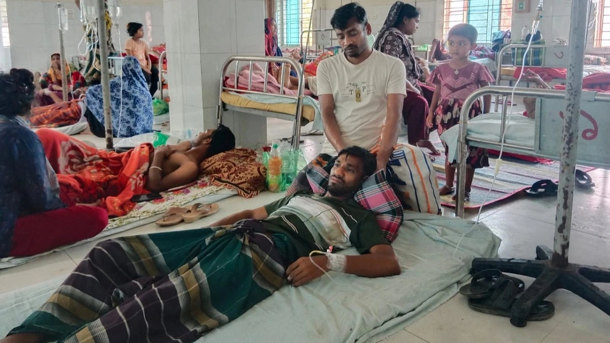 সাটুরিয়ায় জমি নিয়ে বিরোধে সাংবাদিকের ওপর হামলা