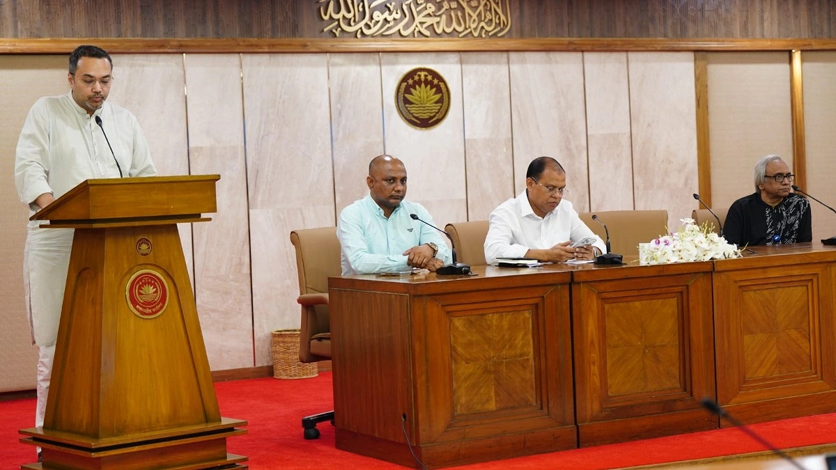 মন্ত্রিসভায় রদবদল সরকারের সর্বোচ্চ পর্যায়ের নীতি-নির্ধারণী বিষয়