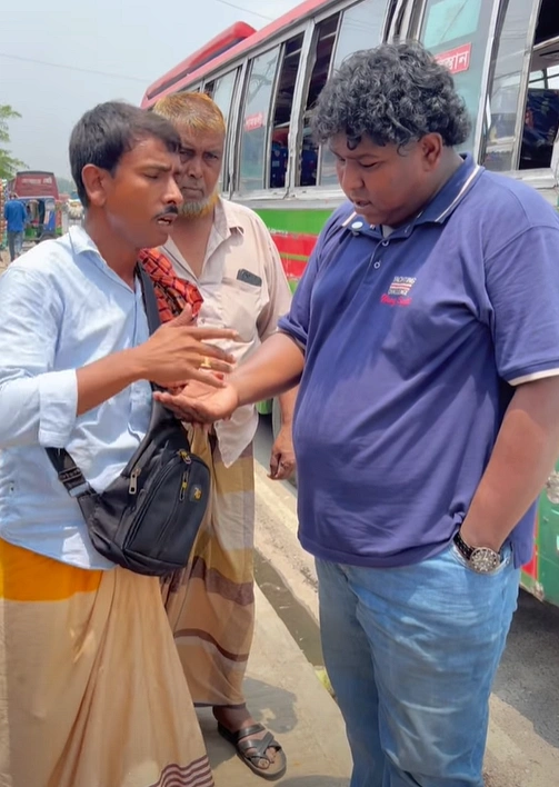 ভাইরাল ভিডিও থেকে ছবি