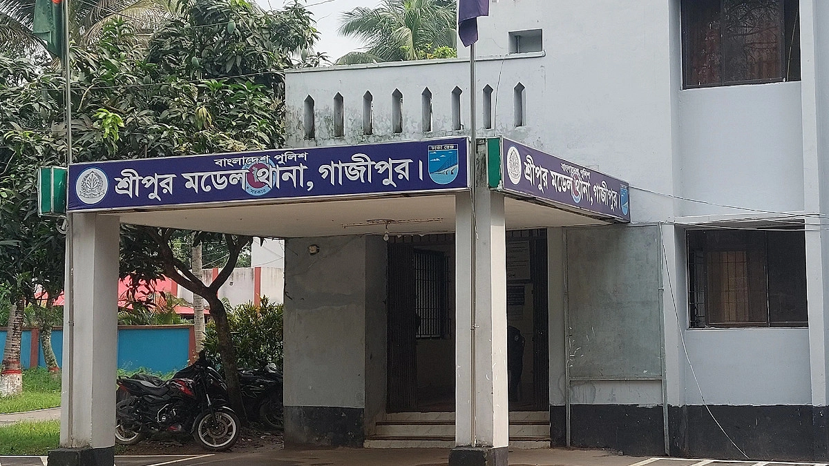 শ্রীপুরে ভাড়া বাসায় মিলল অন্তঃসত্ত্বার ঝুলন্ত মরদেহ, স্বামী আটক