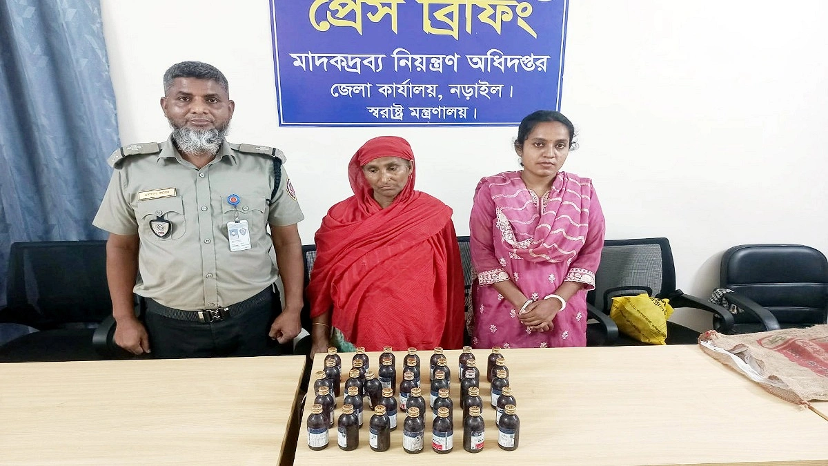 ২ লাখ টাকার মাদকসহ স্ত্রী আটক, স্বামী পলাতক