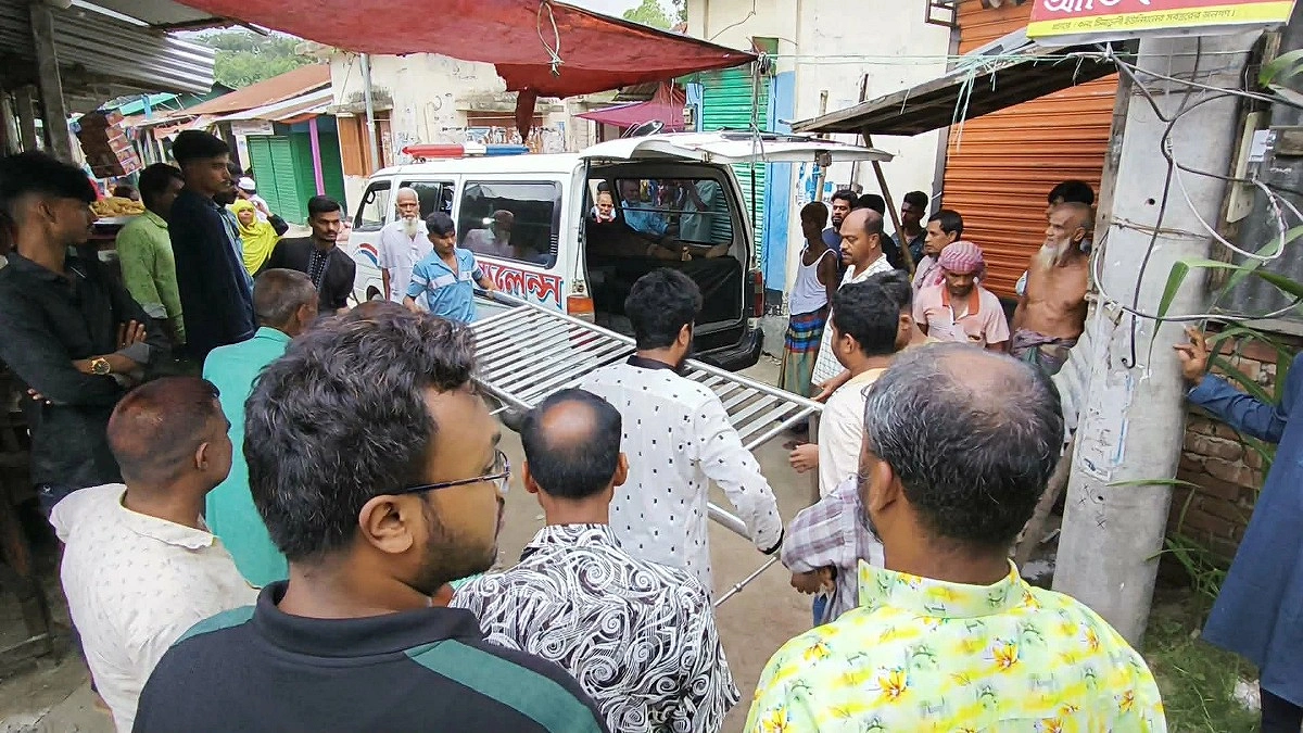 যমুনায় গোসল করতে নেমে তরুণের মৃত্যু