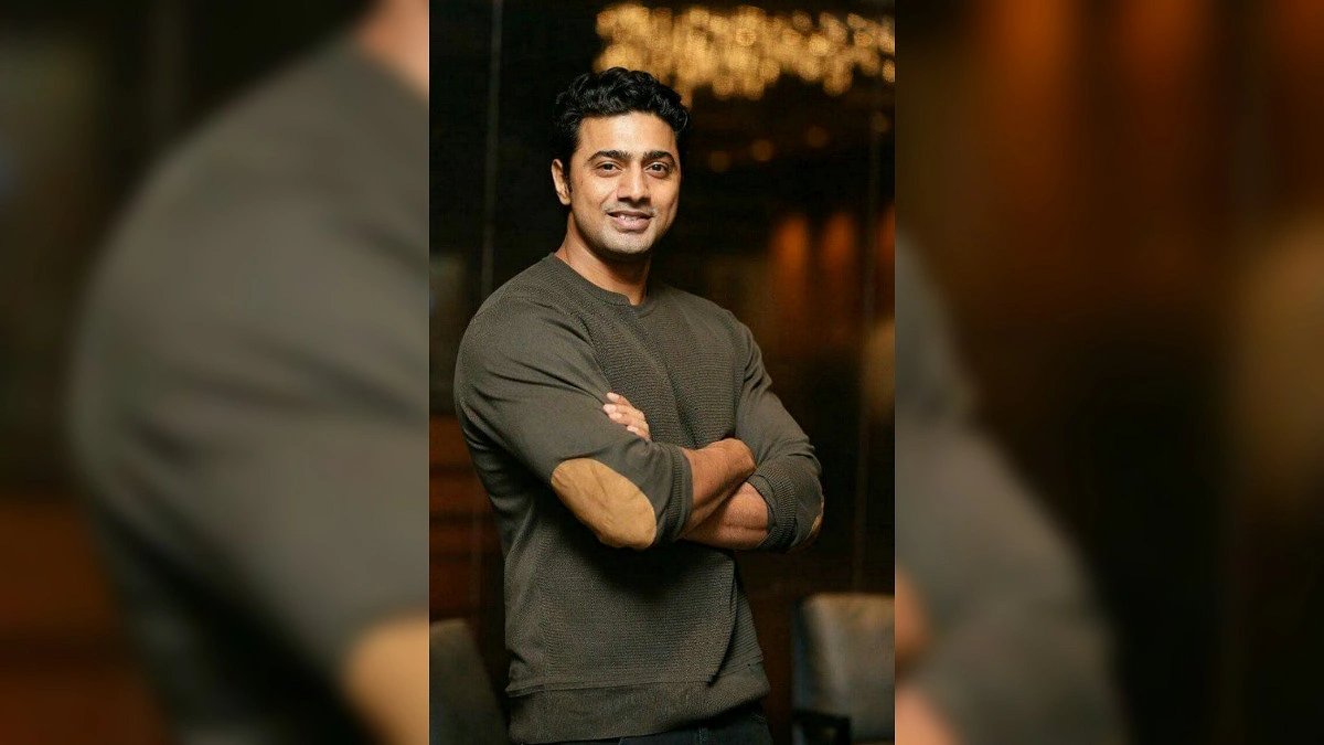 কেন নার্ভাস হয়ে পড়েছেন দেব?