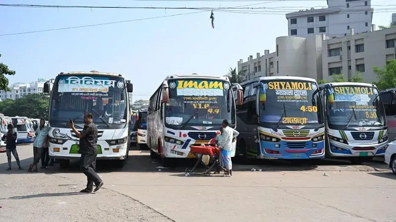 টার্মিনালগুলো থেকে বিভিন্ন সংগঠনের নামে চাঁদাবাজির অভিযোগ রয়েছে (ফাইল ছবি)