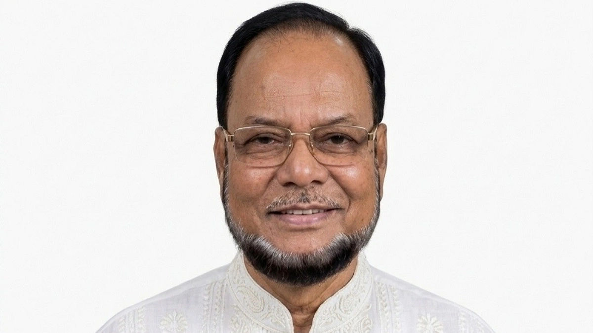 প্রধানমন্ত্রীকে নিয়ে বিতর্কিত মন্তব্য, বিএনপি নেতাকে শোকজ