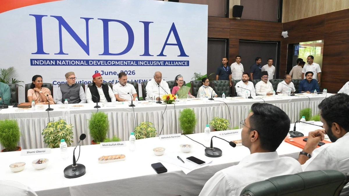 ককরোচ জনতা পার্টির উত্থান নিয়ে ইন্ডিয়া জোটের বৈঠকেও আলোচনা
