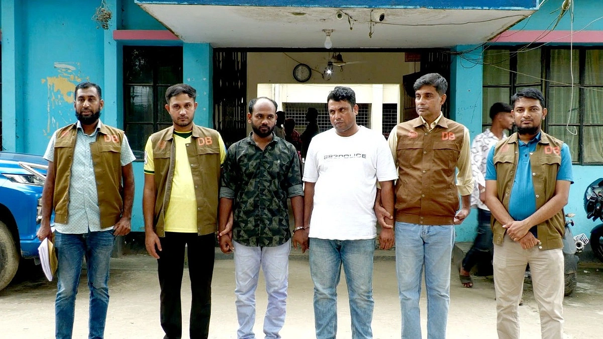 এএসআই পদে নিয়োগ দিতে ২৫ লাখের চুক্তি, গ্রেপ্তার দুই