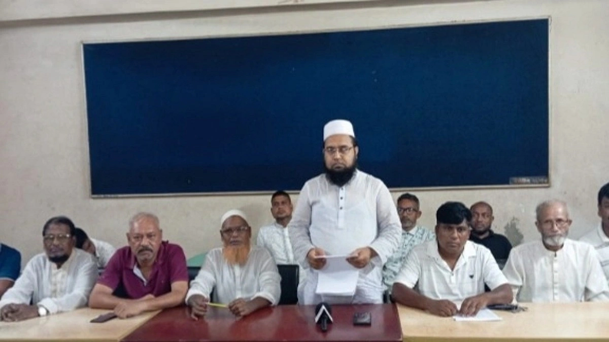 যশোরে জাতীয় পার্টির ২৫ নেতার পদত্যাগ