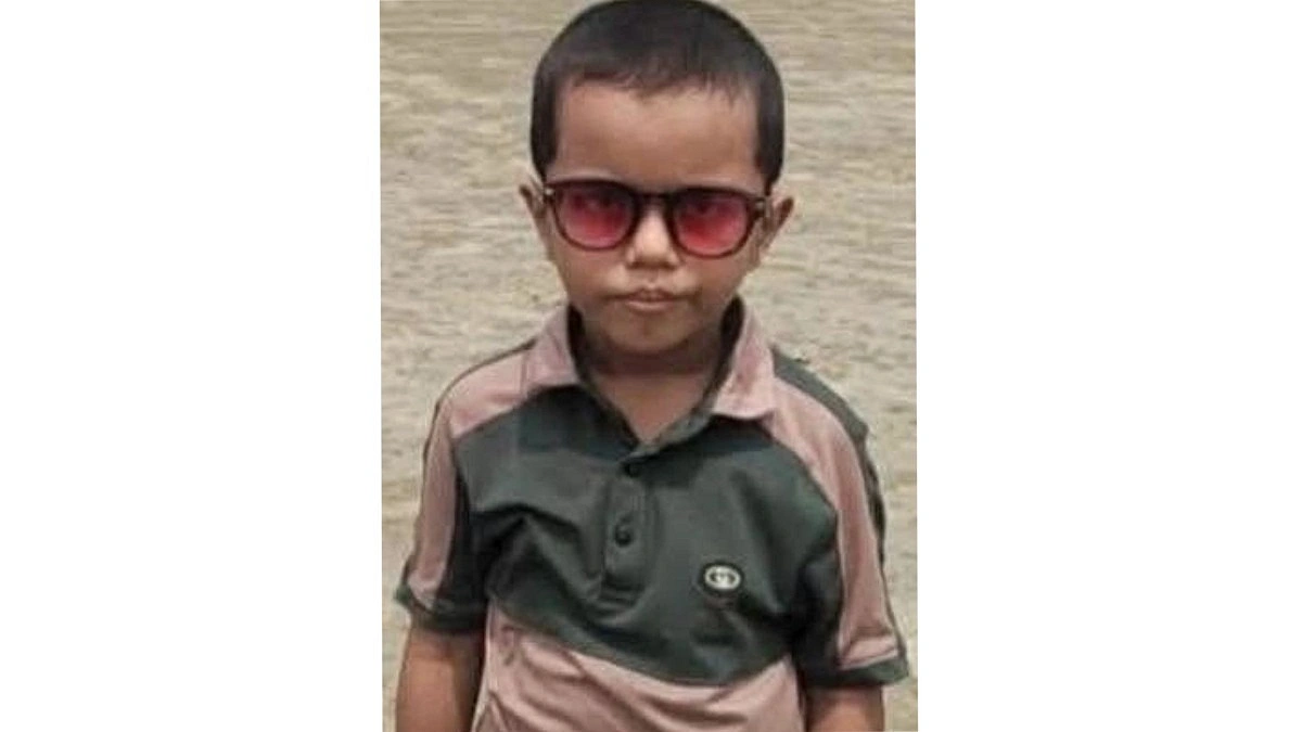 চট্টগ্রামে নিখোঁজ শিশুর লাশ মিলল ভাগাড়ে