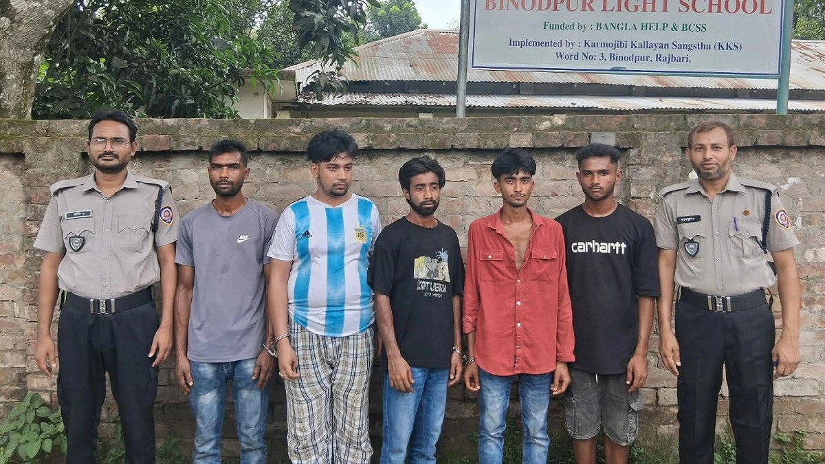 রাজবাড়ীতে মাদকবিরোধী অভিযানে ৫ জনের কারাদণ্ড