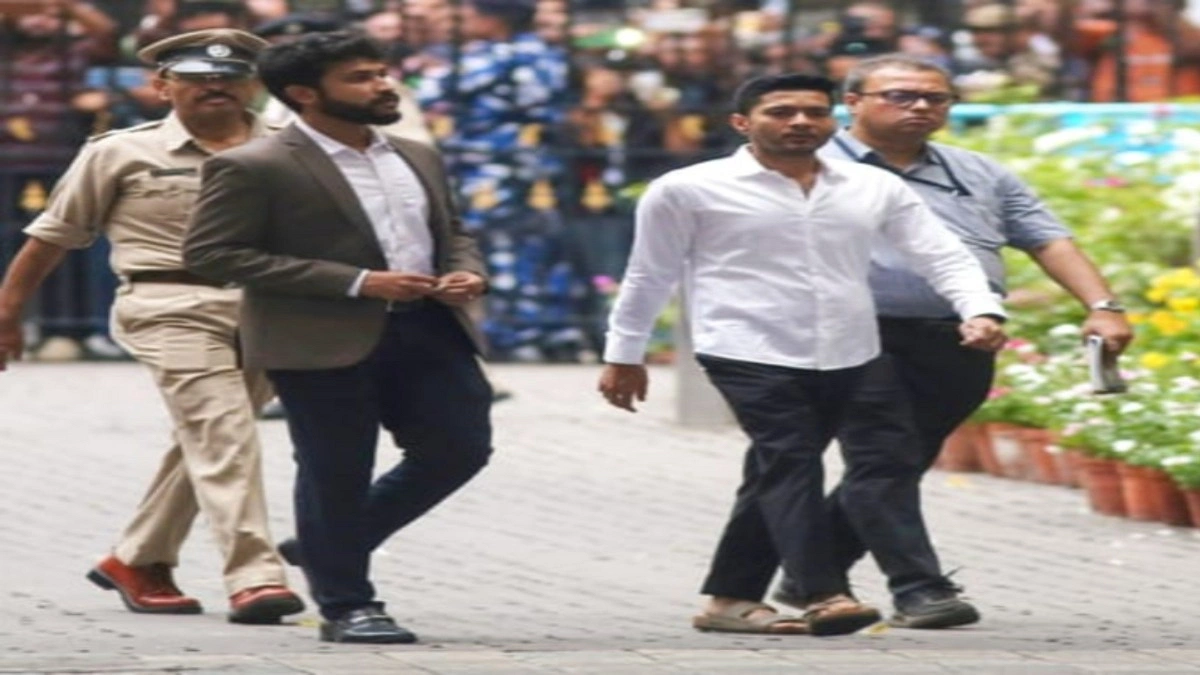 তৃণমূলে চাপ বাড়াচ্ছে সই জালিয়াতি মামলা, সিআইডির ডাকে অভিষেক-কুণাল