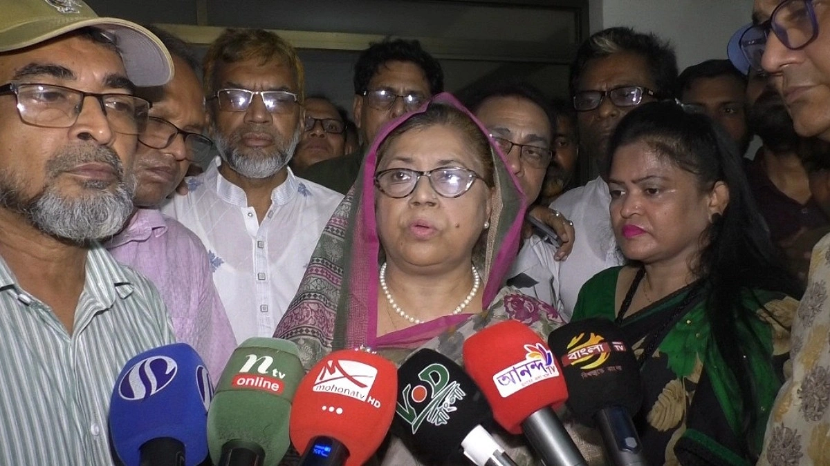‘এলাকায় থাকতে হলে কাজ করতে হবে বিএনপির নেতাকর্মীদের সঙ্গে’