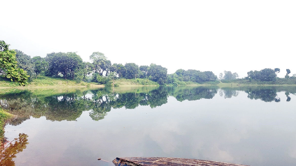 পঞ্চগড়ের ভিতরগড় ও পাথর জাদুঘরে