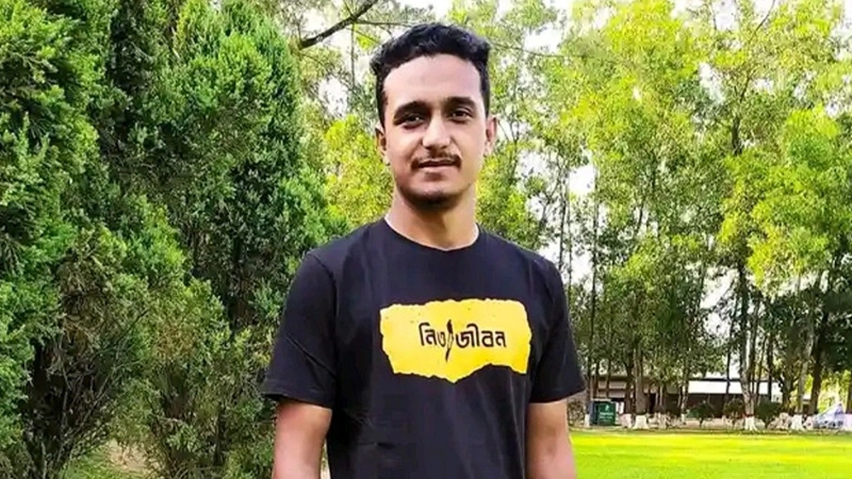 ‘ছাত্রলীগ কর্মীকে’ কুপিয়ে হত্যায় আটক ‘যুবলীগ কর্মী’