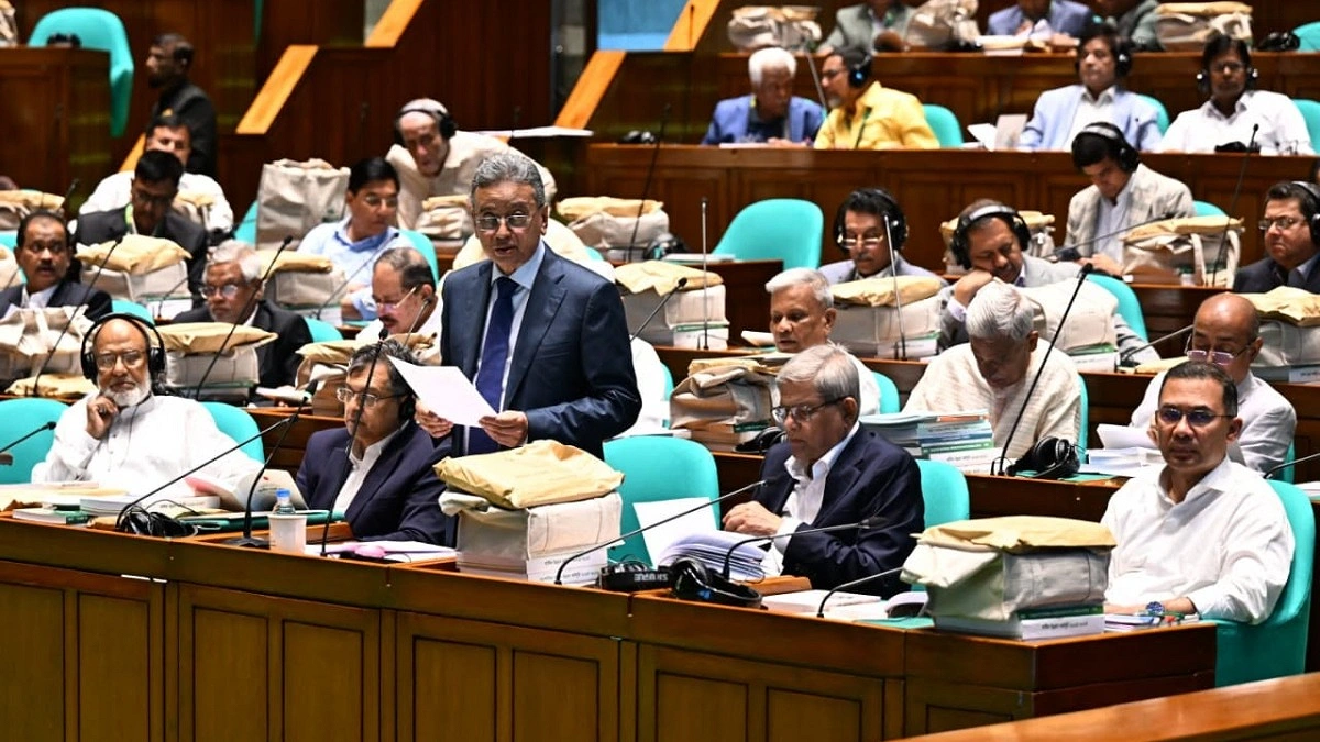 কমেছে উন্নয়ন বরাদ্দ, বক্তৃতায় বড় প্রকল্পের ফুলঝুরি