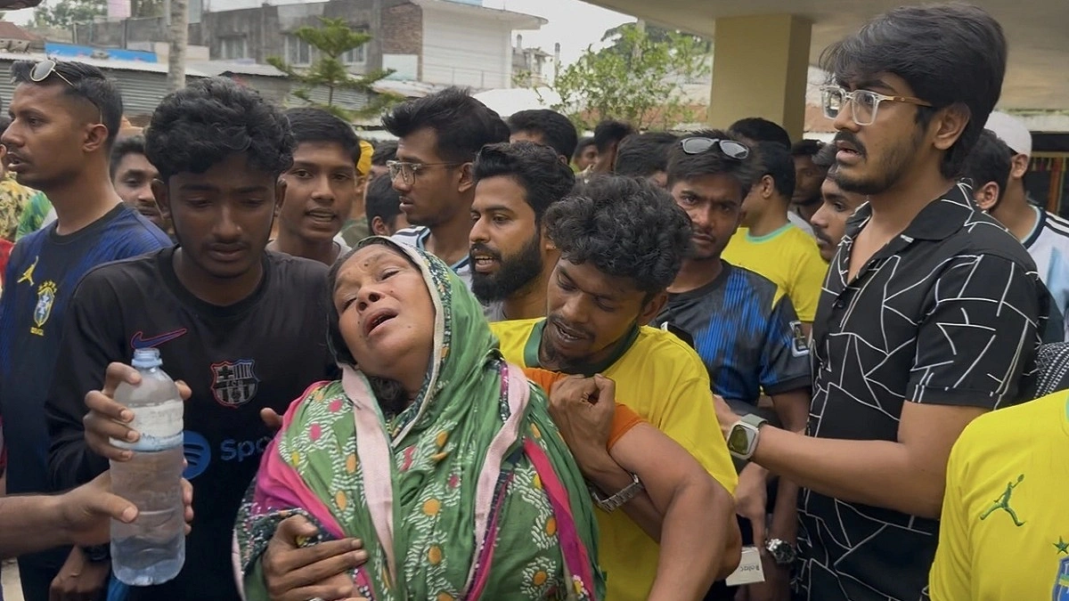 ব্রাজিল সমর্থকদের আনন্দ মিছিল রূপ নিল শোকে