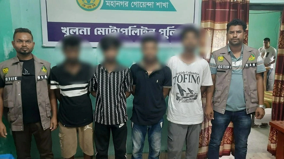 খুলনায় গ্রেনেড বাবুর সহযোগীসহ চারজন গ্রেপ্তার