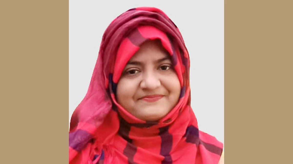 ‘আপা’ ডাকায় নয়, বাসি মিষ্টি বিক্রির দায়ে বনফুলকে জরিমানা