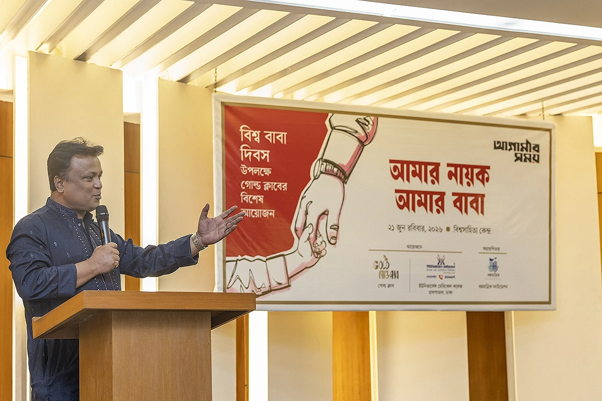 আগামীর সময়ের সম্পাদক মোস্তফা মামুন। ছবি: সাজ্জাদ হোসেন