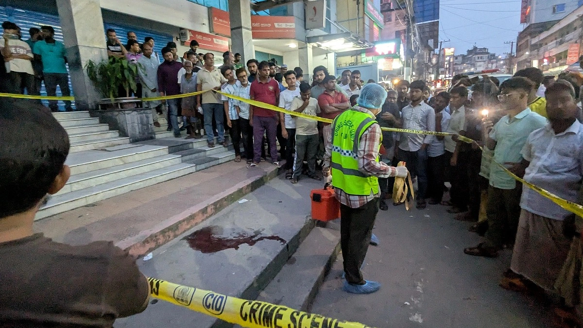 হোটেলের ছাদ থেকে পড়ে প্রাণ গেল এইচএসসি পরীক্ষার্থীর