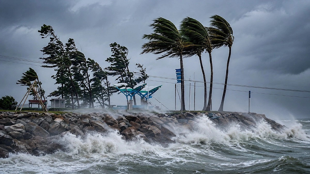 দেশের ১৩ অঞ্চলে ঝড়ের আভাস