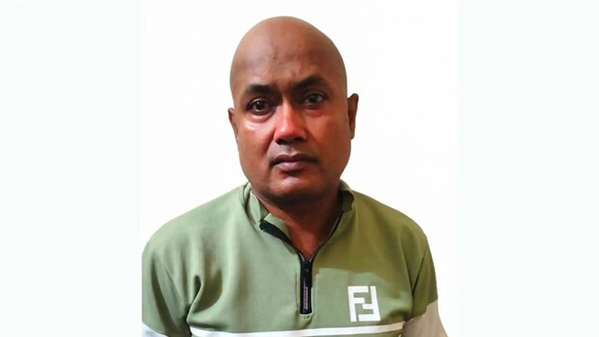 মিষ্টির লোভ দেখিয়ে শিশুকে যৌন নিপীড়ন, গ্রন্থাগারিক গ্রেপ্তার