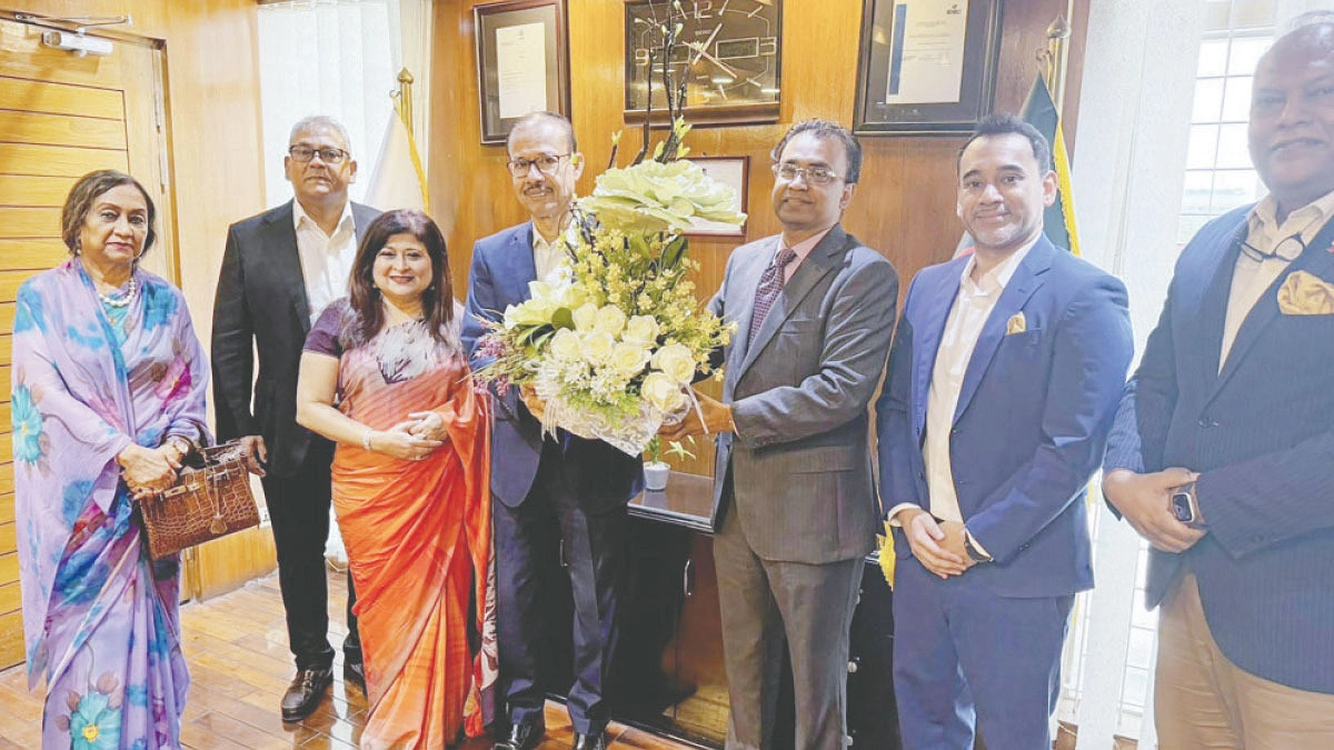 বিএসইসির চেয়ারম্যানের সঙ্গে বিএপিএলসি প্রতিনিধিদলের সাক্ষাৎ