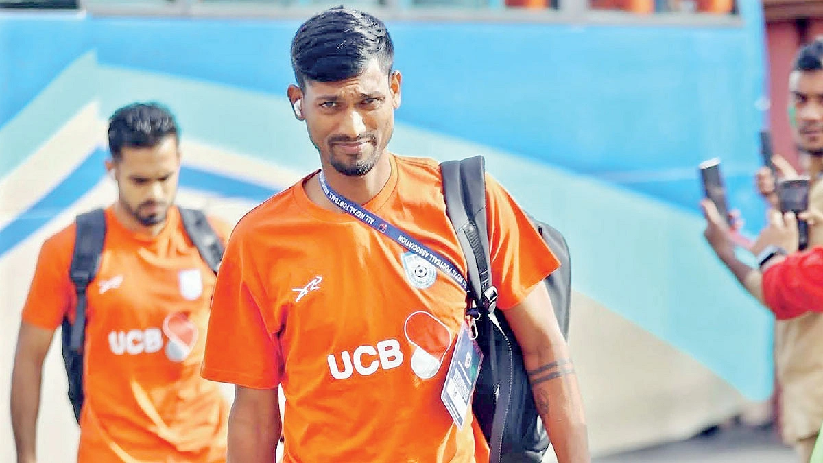 লড়াকু তপু ক্রাইসিস ম্যানও